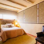 Boutique Barosse (adults Only) ホテル ハカ