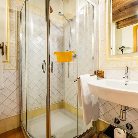 Boutique Barosse (adults Only)